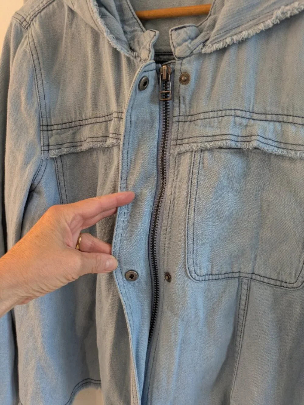 Free People Raw Edge Hooded Denim Swing Jacket-Light Wash Size L.